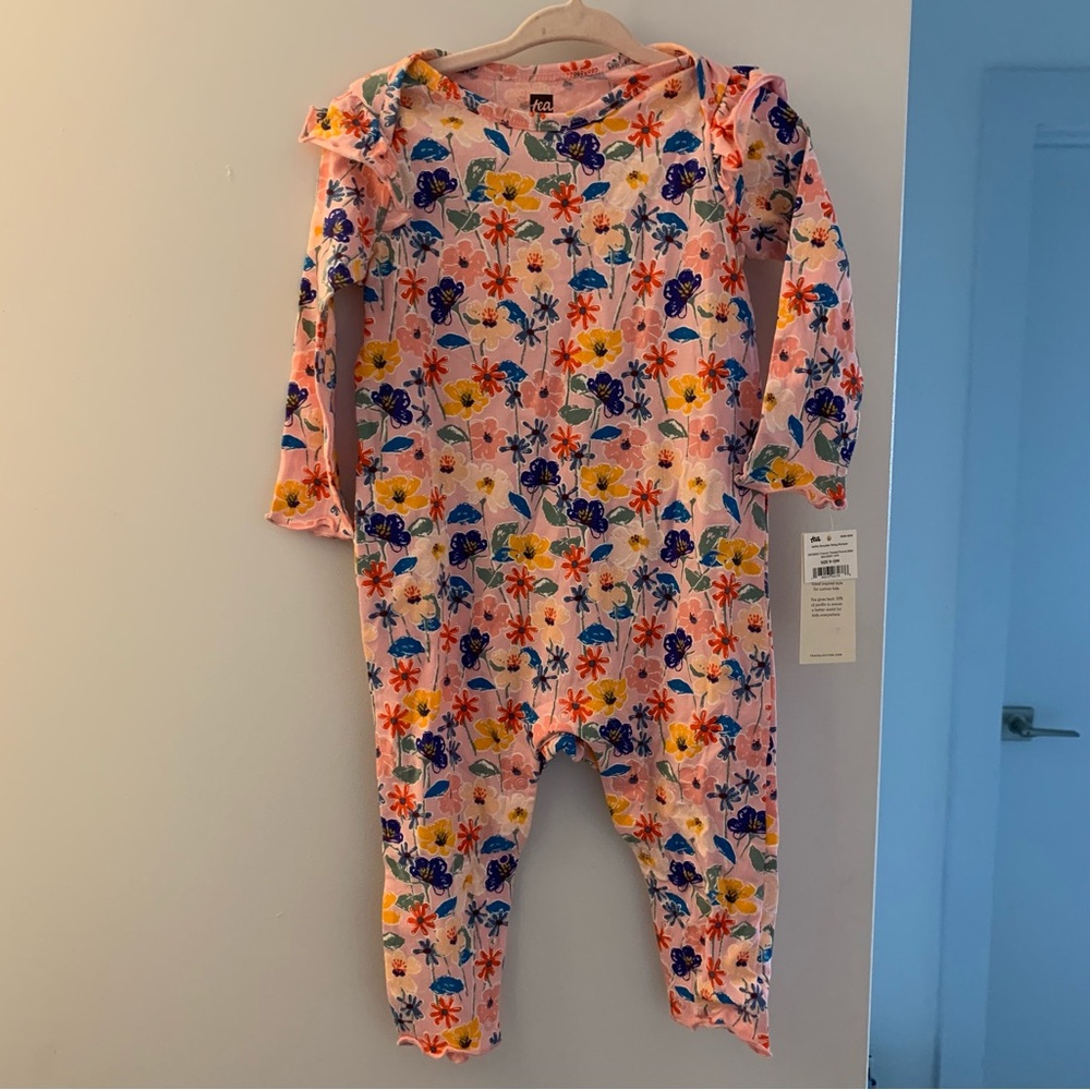 9-12 months Tea Collection Ruffle Shoulder Romper - Floral